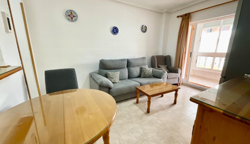 Återförsäljning - Apartment -
Torrevieja - La Mata