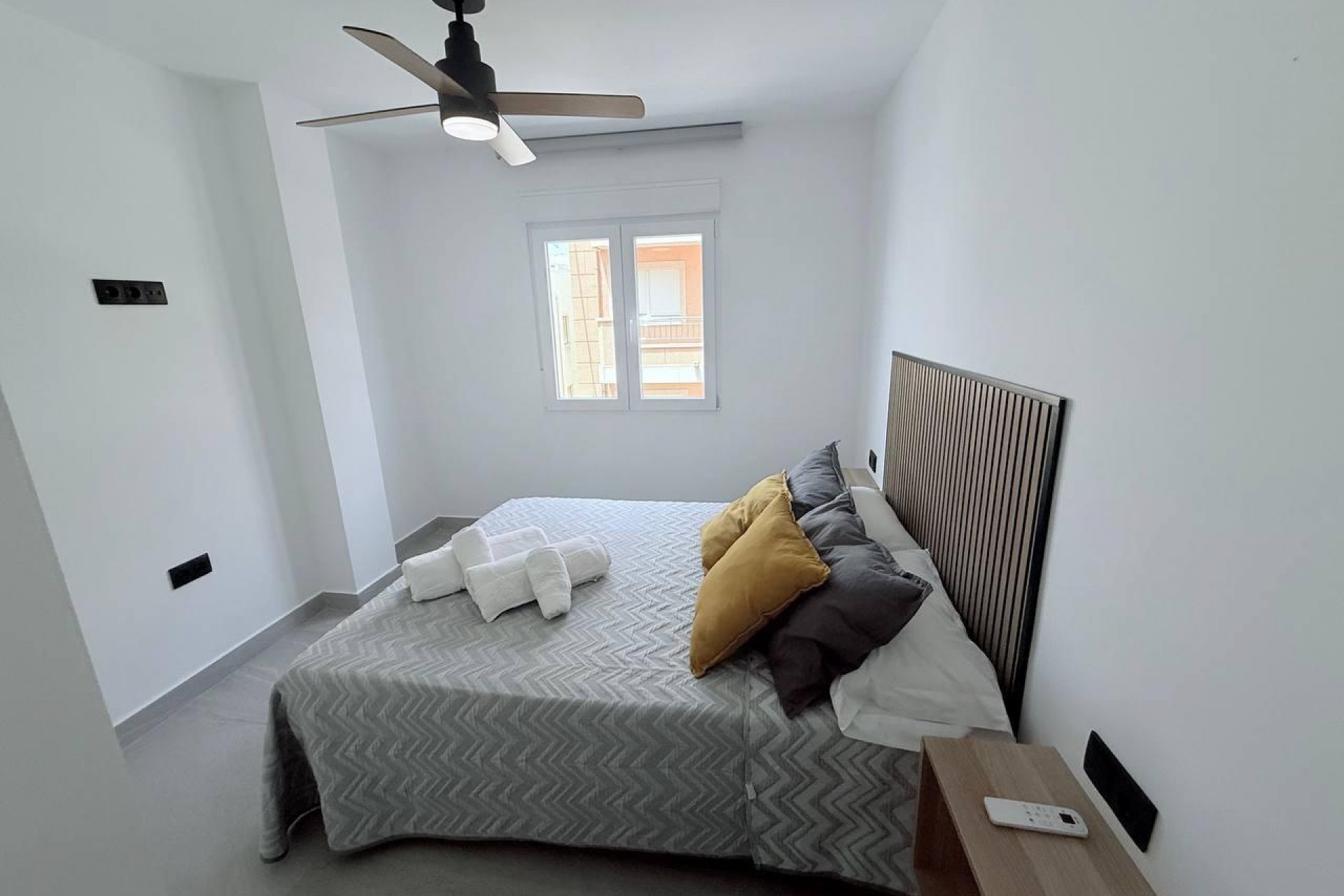 Återförsäljning - Apartment -
Torrevieja - La Mata