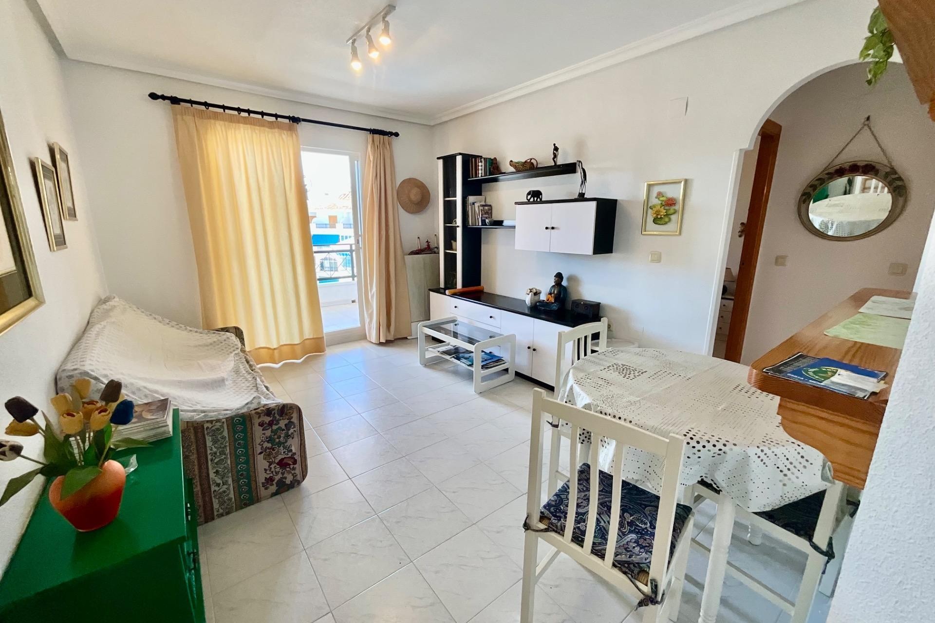 Återförsäljning - Apartment -
Torrevieja - La Mata