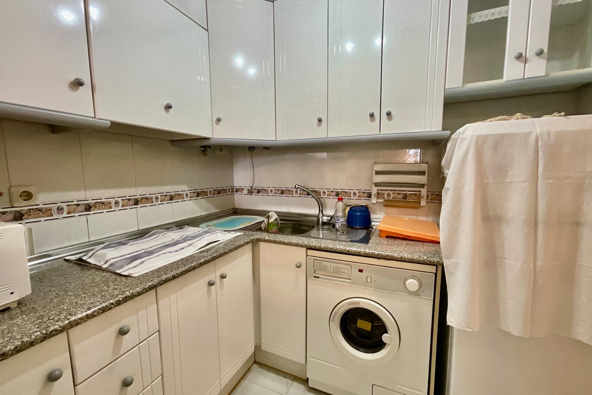 Återförsäljning - Apartment -
Torrevieja - La Mata