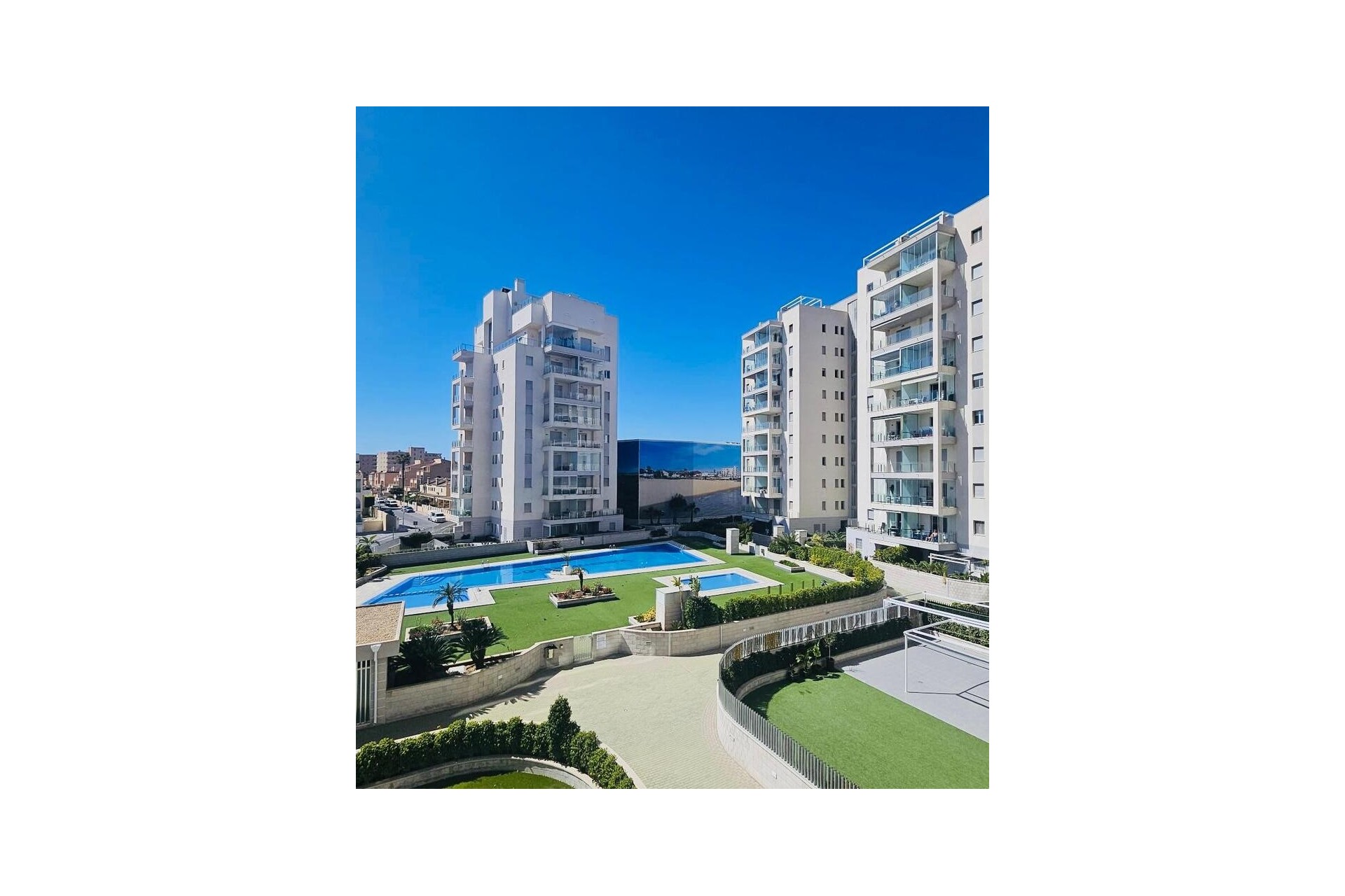 Återförsäljning - Apartment -
Torrevieja - La Mata