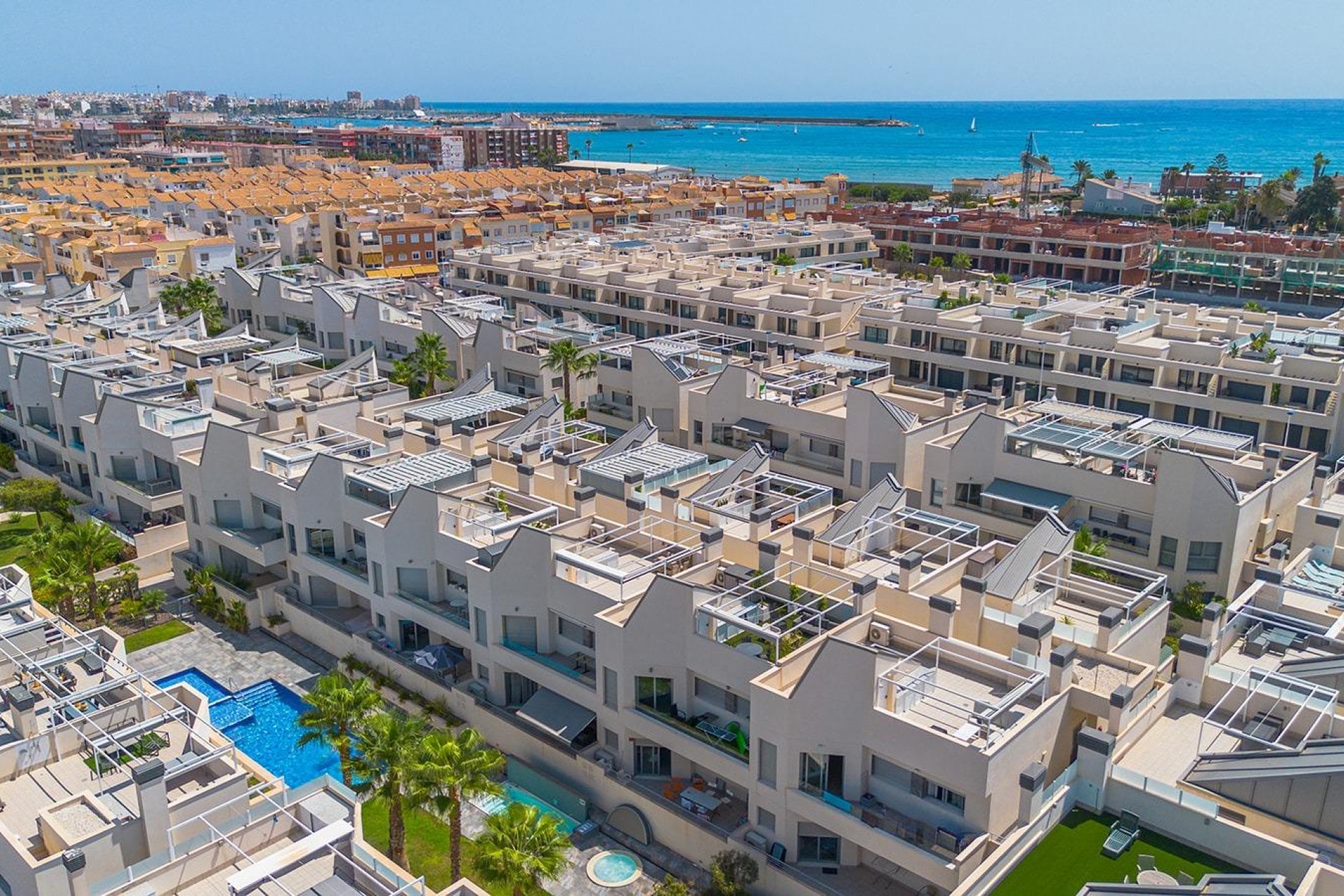 Återförsäljning - Apartment -
Torrevieja - La Veleta