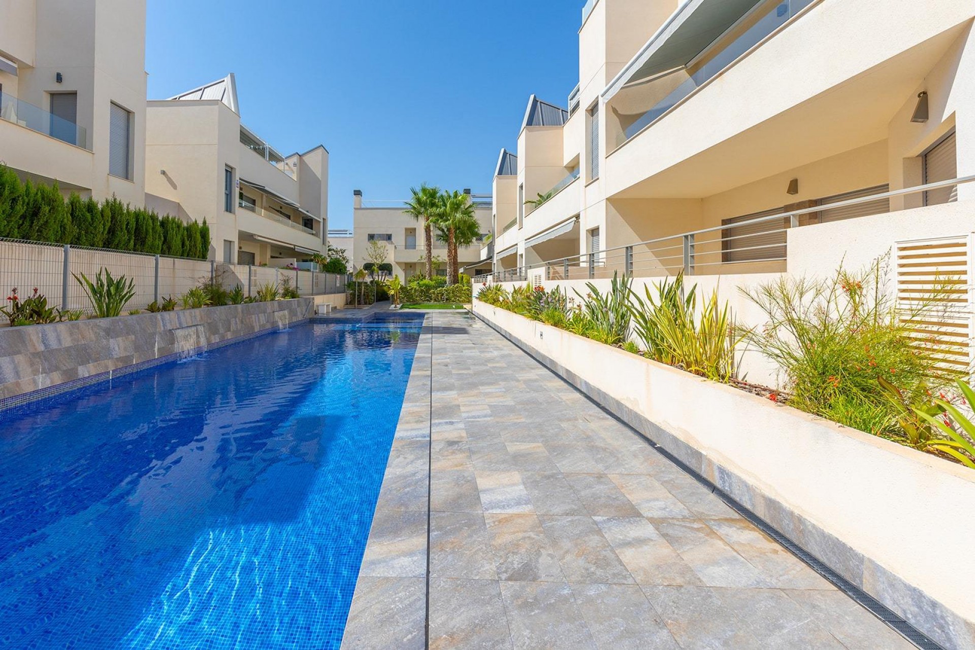 Återförsäljning - Apartment -
Torrevieja - La Veleta