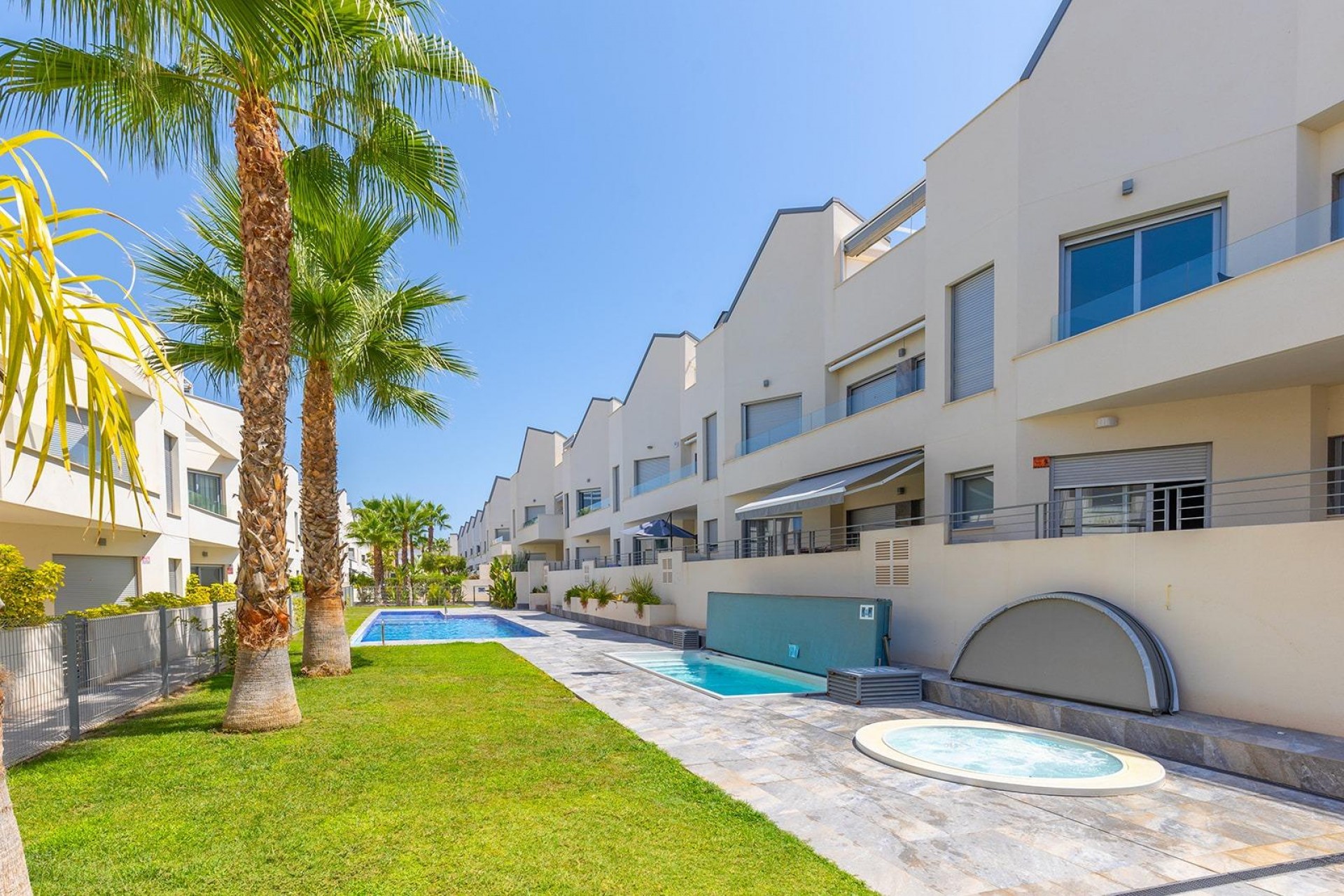 Återförsäljning - Apartment -
Torrevieja - La Veleta