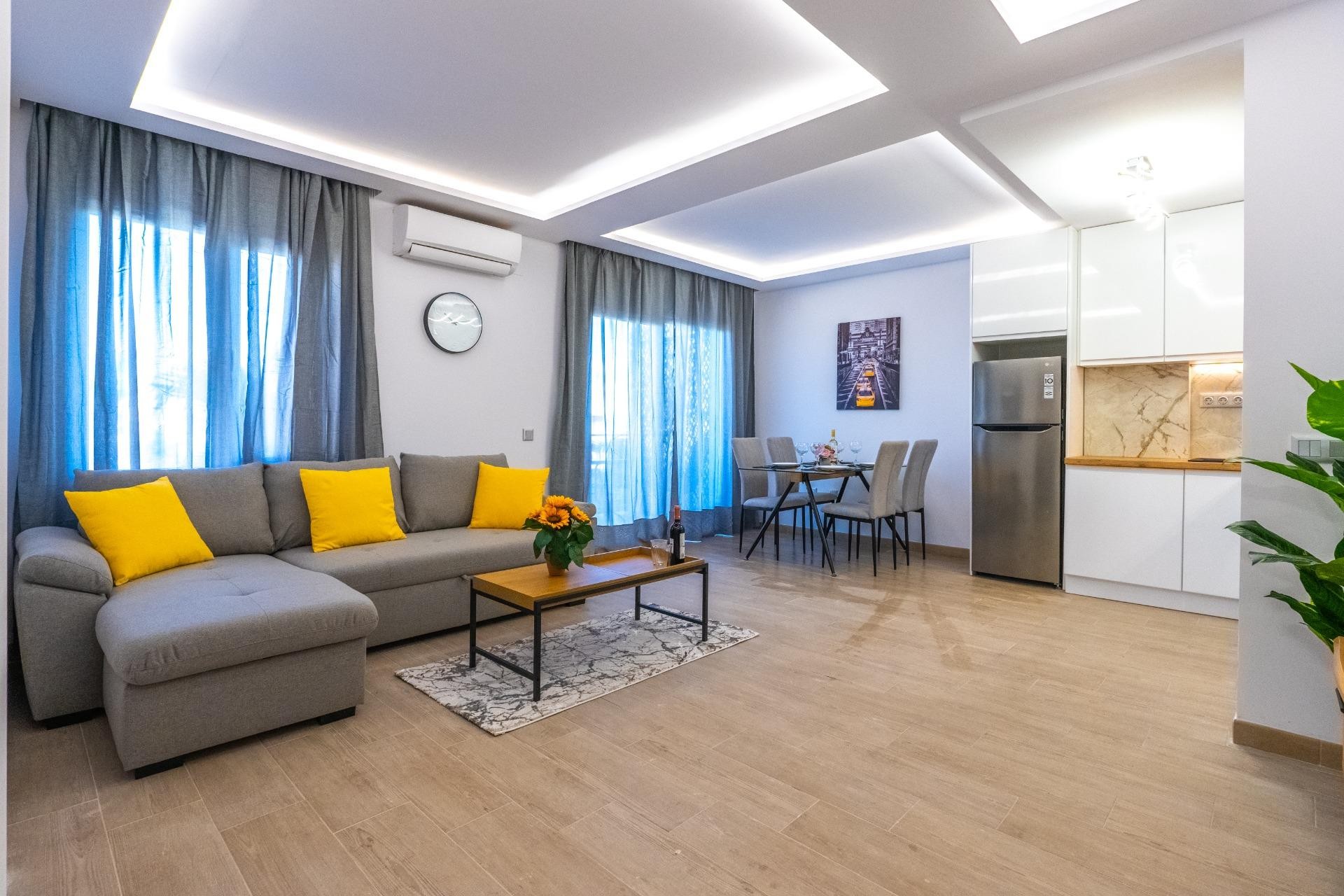 Återförsäljning - Apartment -
Torrevieja - La Veleta