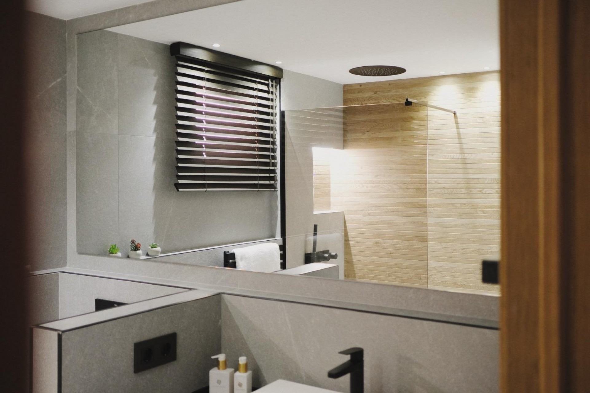 Återförsäljning - Apartment -
Torrevieja - La Veleta