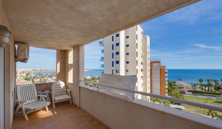 Återförsäljning - Apartment -
Torrevieja - La Veleta