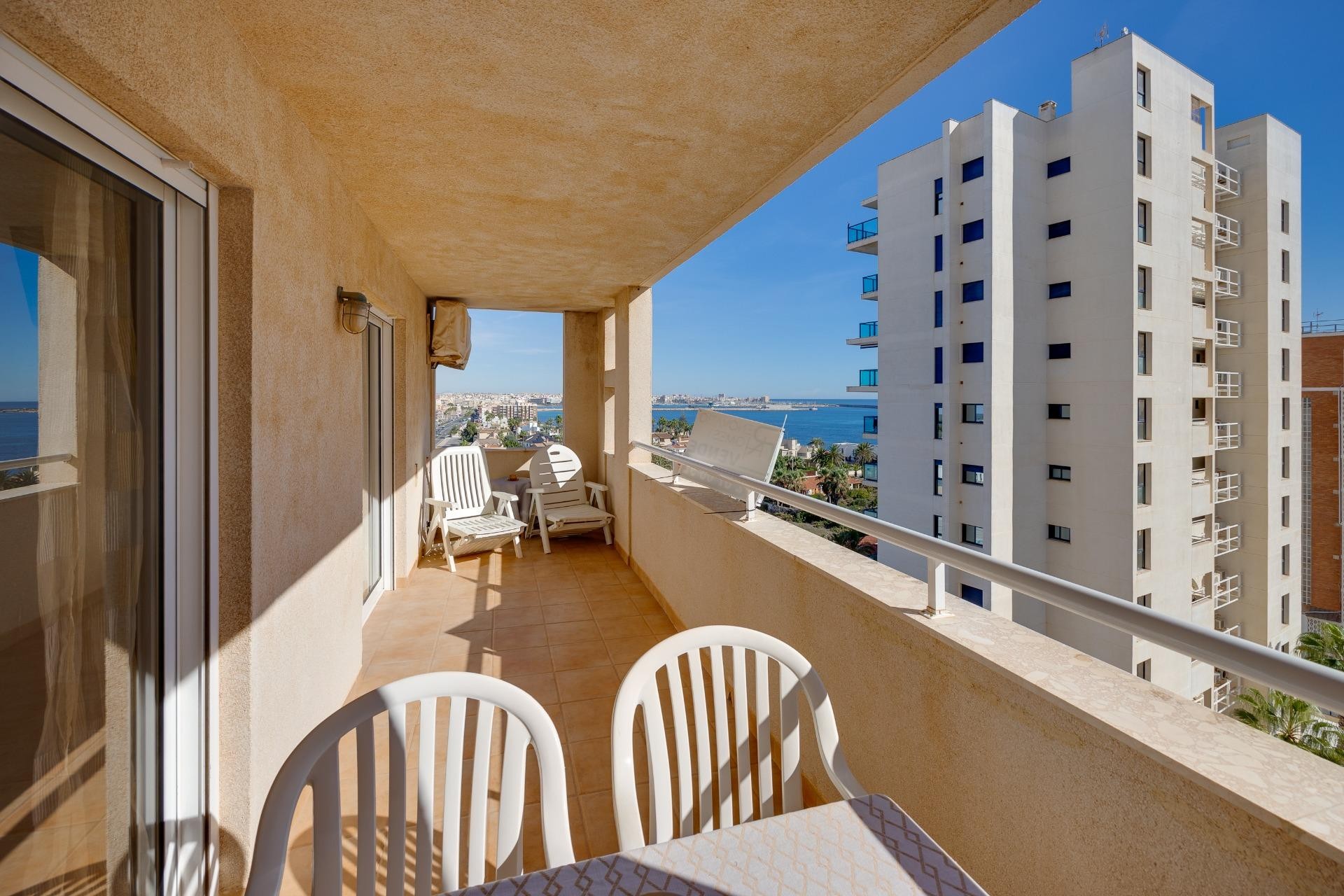 Återförsäljning - Apartment -
Torrevieja - La Veleta