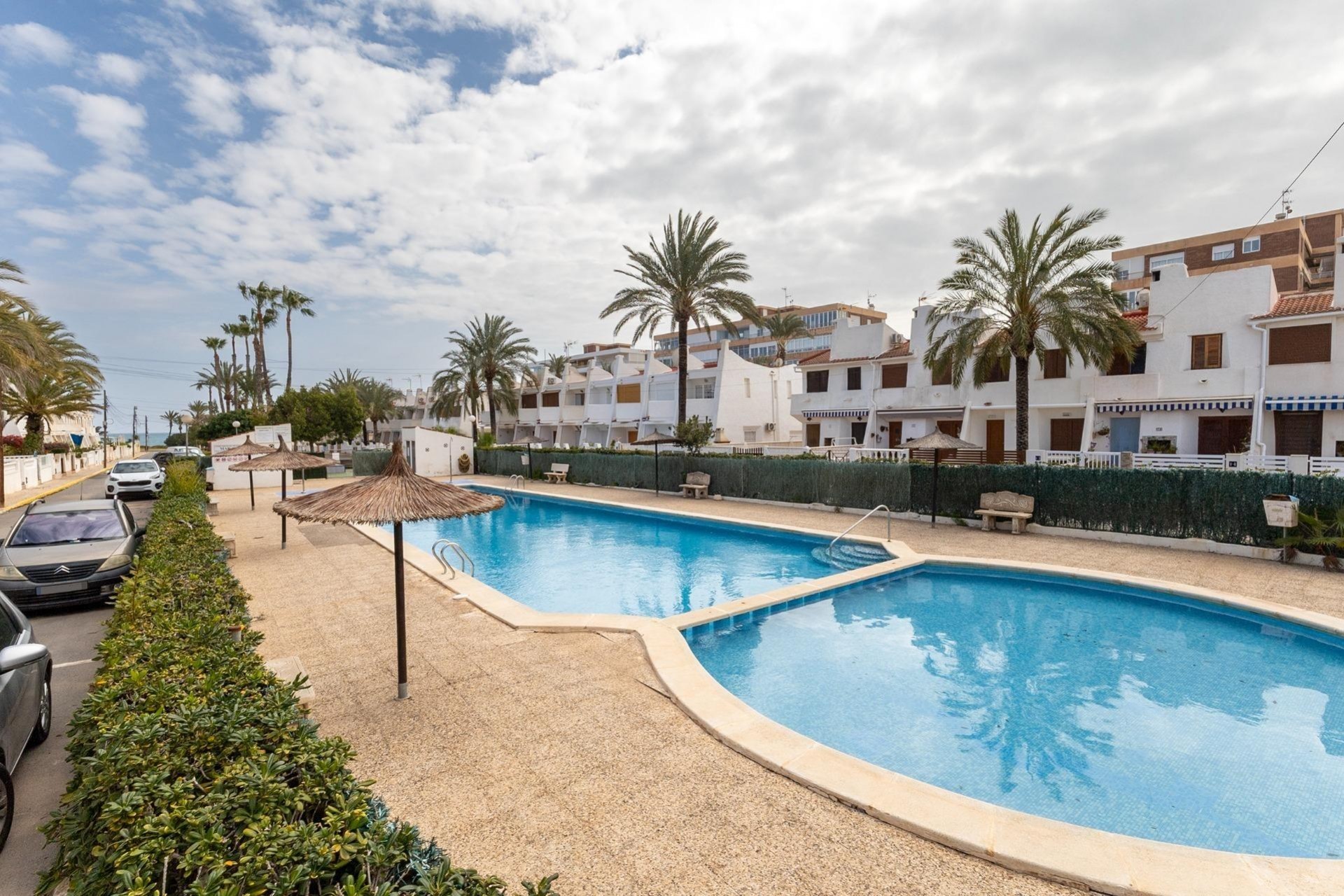 Återförsäljning - Apartment -
Torrevieja - La Veleta