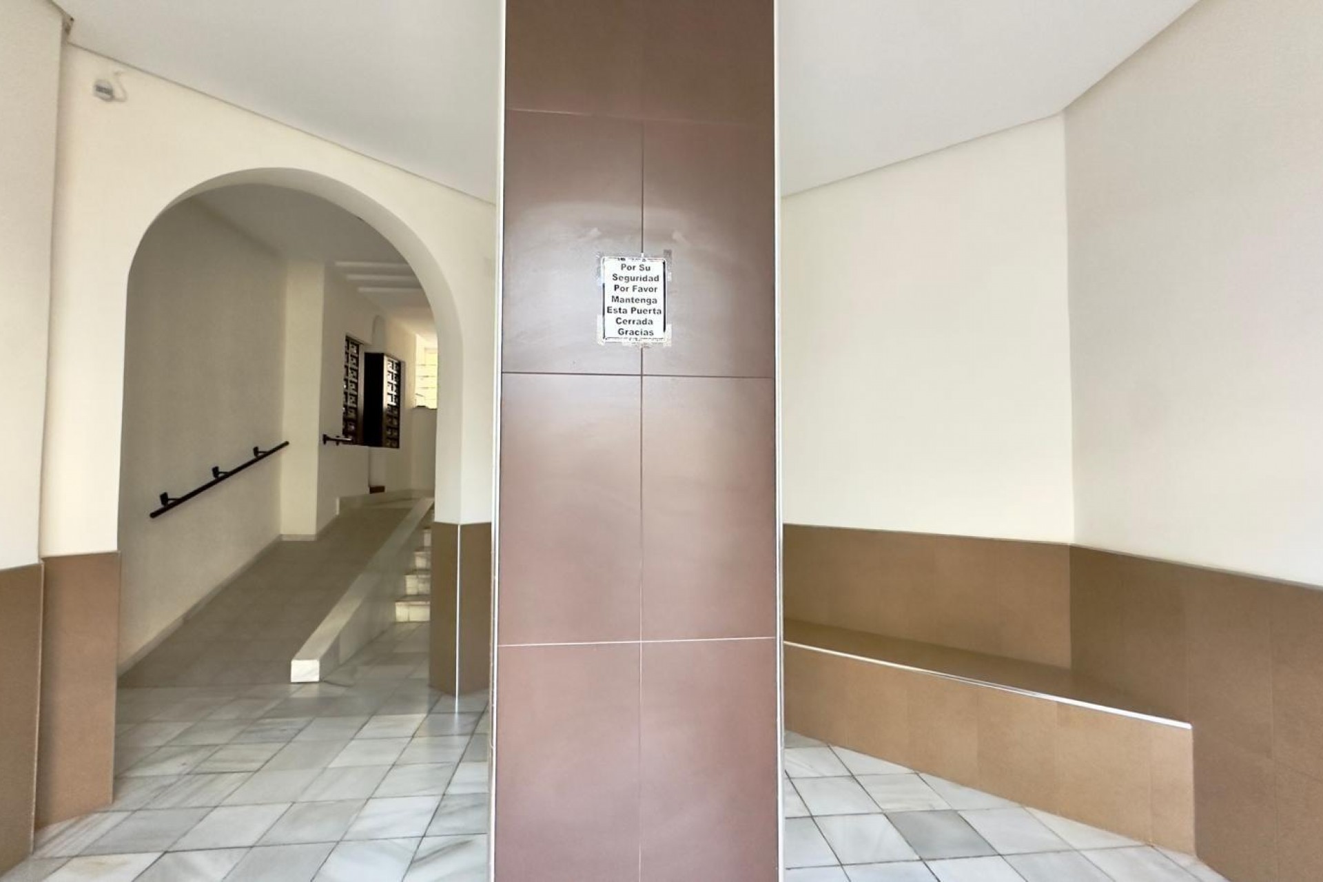 Återförsäljning - Apartment -
Torrevieja - La Veleta