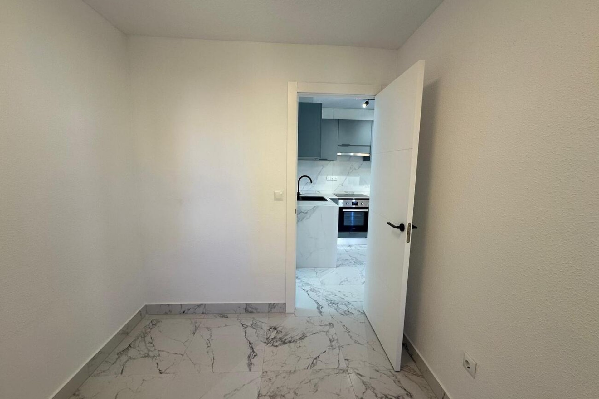 Återförsäljning - Apartment -
Torrevieja - La Veleta