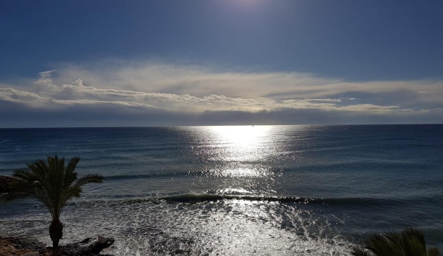 Återförsäljning - Apartment -
Torrevieja - Las Piscinas Naturales