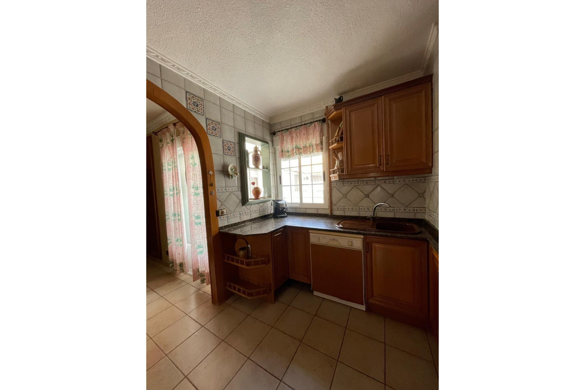 Återförsäljning - Apartment -
Torrevieja - Las Piscinas Naturales