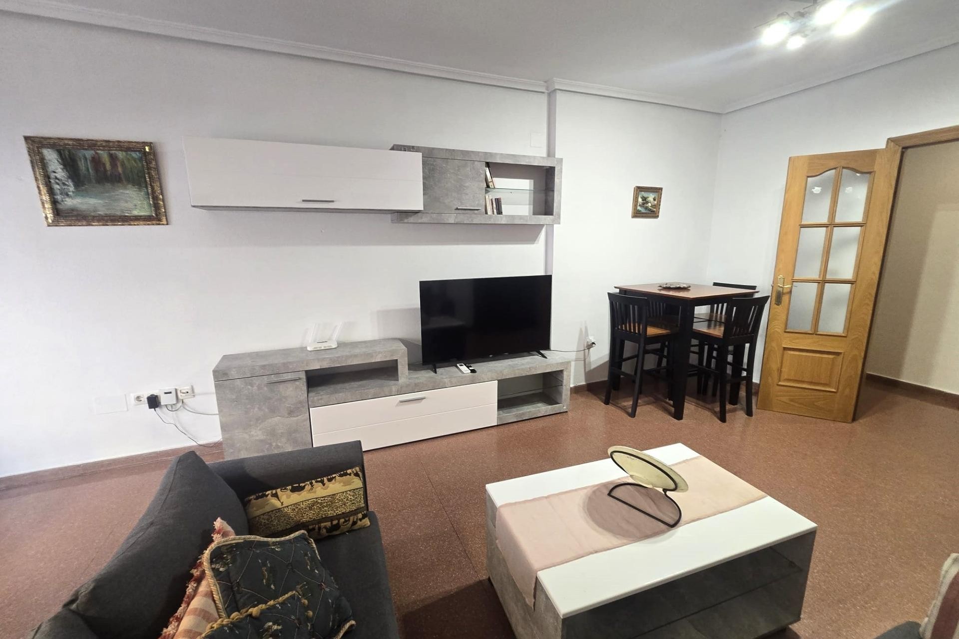 Återförsäljning - Apartment -
Torrevieja - Las Piscinas Naturales