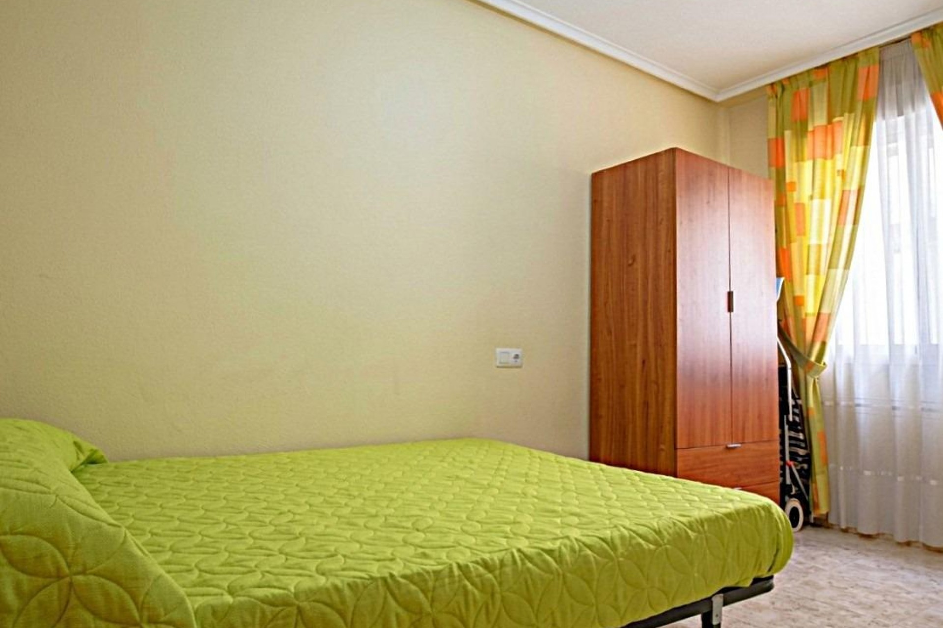 Återförsäljning - Apartment -
Torrevieja - Las Piscinas Naturales