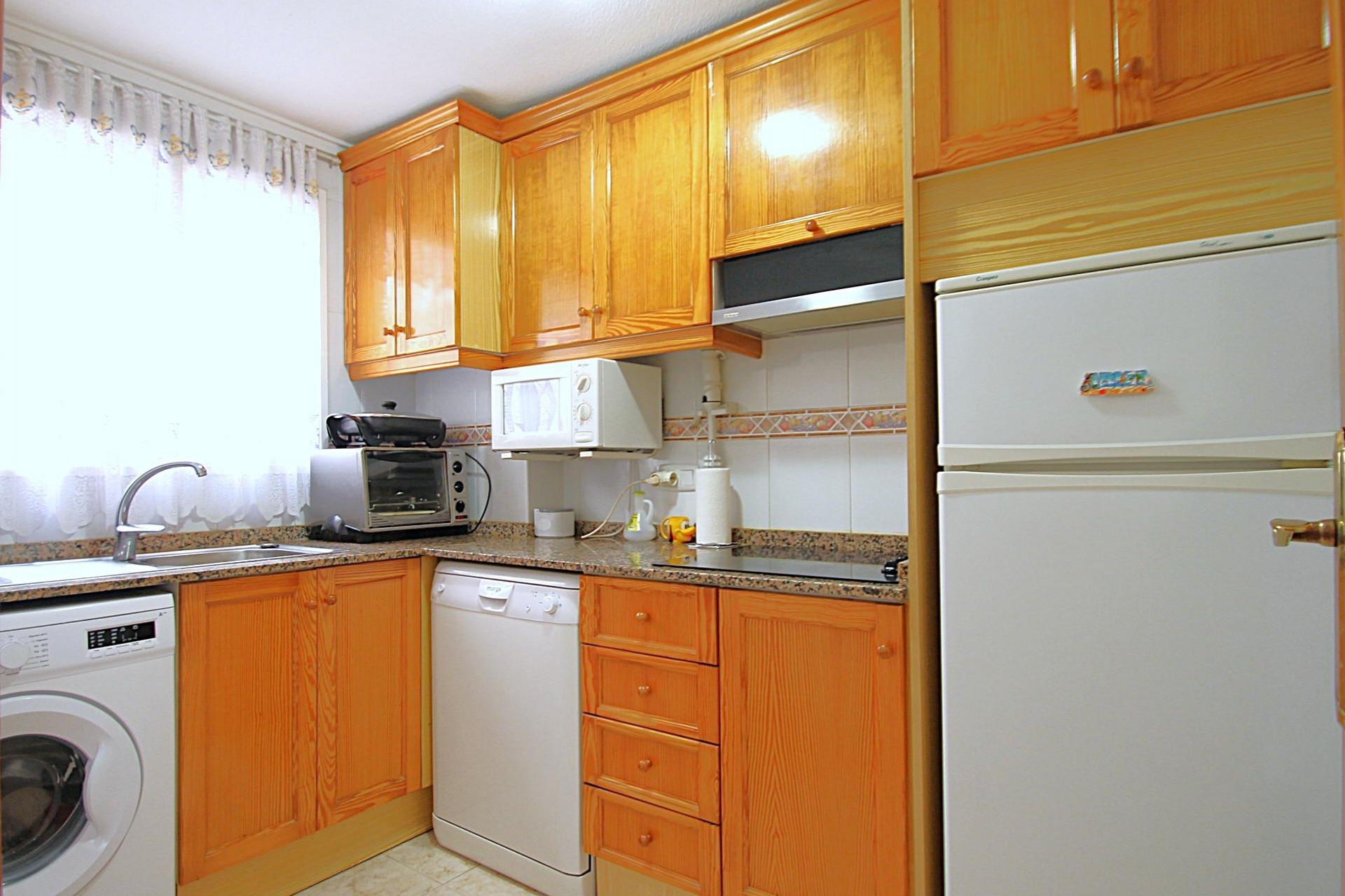 Återförsäljning - Apartment -
Torrevieja - Las Piscinas Naturales