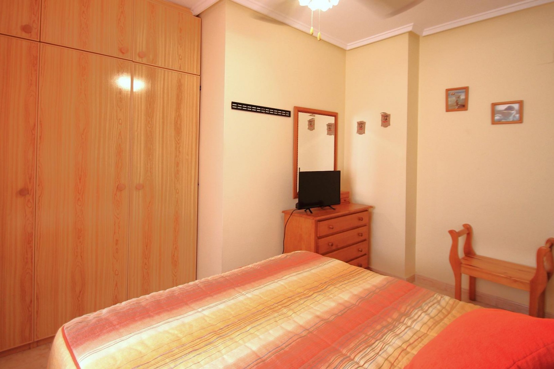 Återförsäljning - Apartment -
Torrevieja - Las Piscinas Naturales