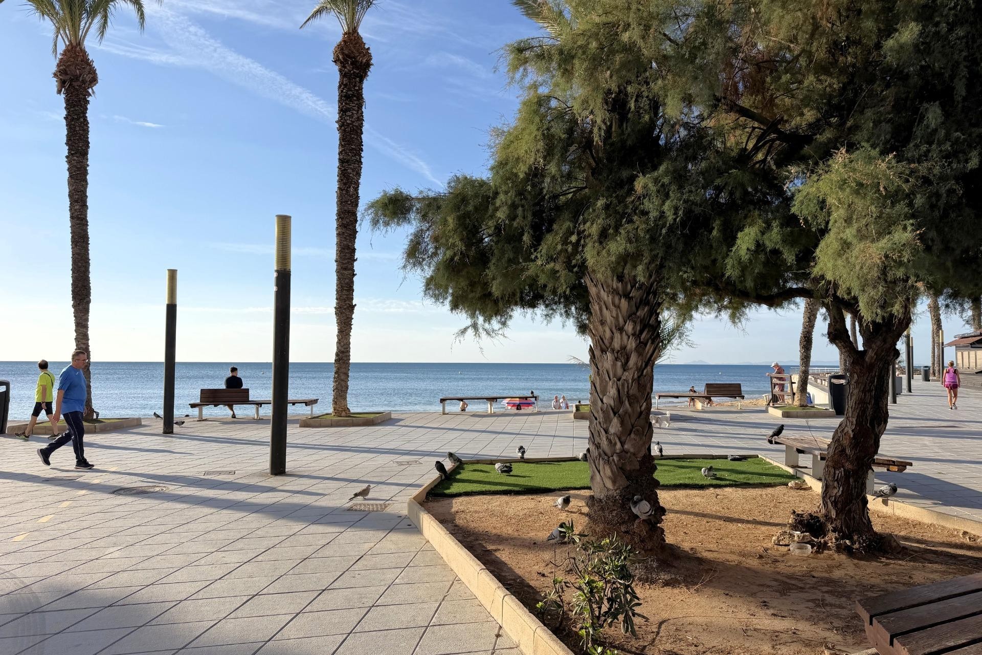 Återförsäljning - Apartment -
Torrevieja - Las Piscinas Naturales