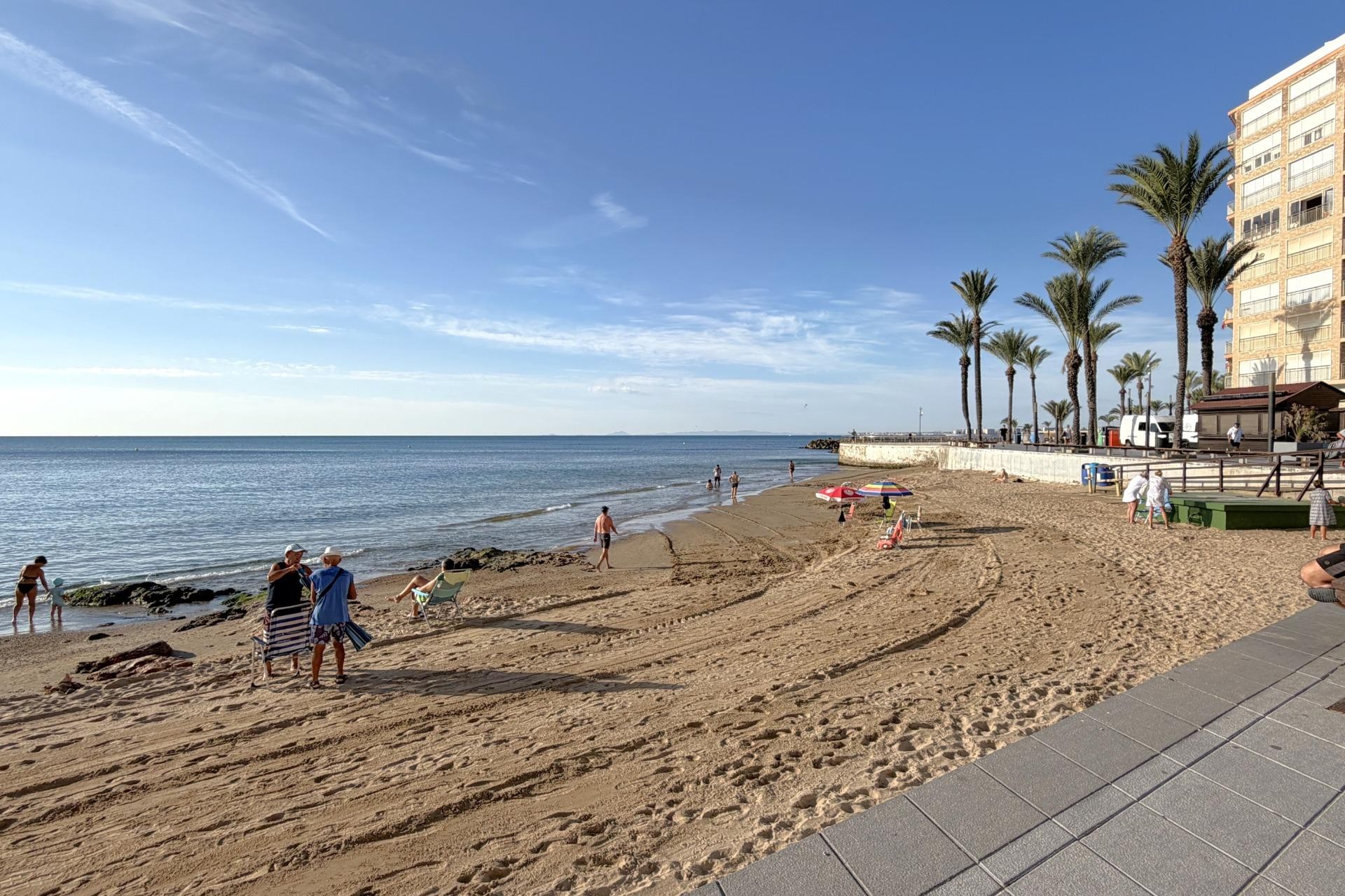 Återförsäljning - Apartment -
Torrevieja - Las Piscinas Naturales