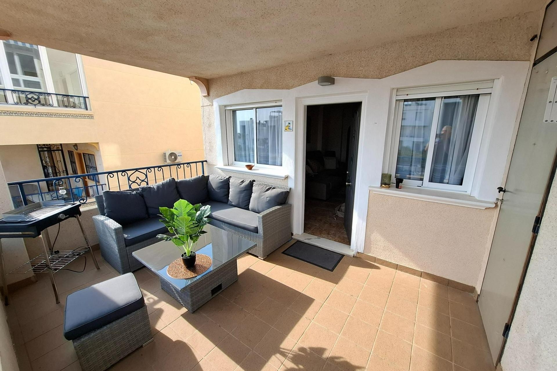 Återförsäljning - Apartment -
Torrevieja - Los Altos