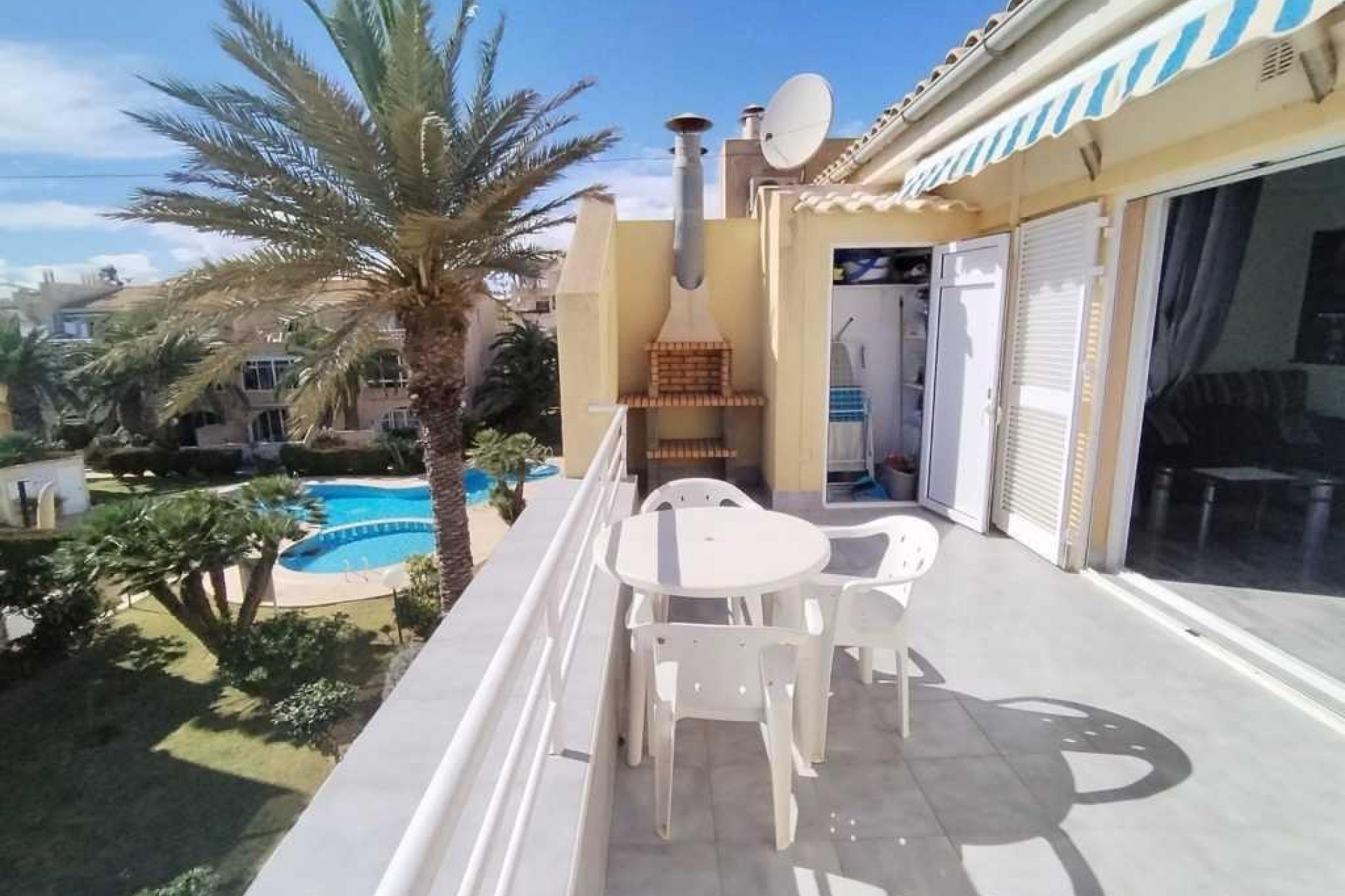 Återförsäljning - Apartment -
Torrevieja - Los Frutales