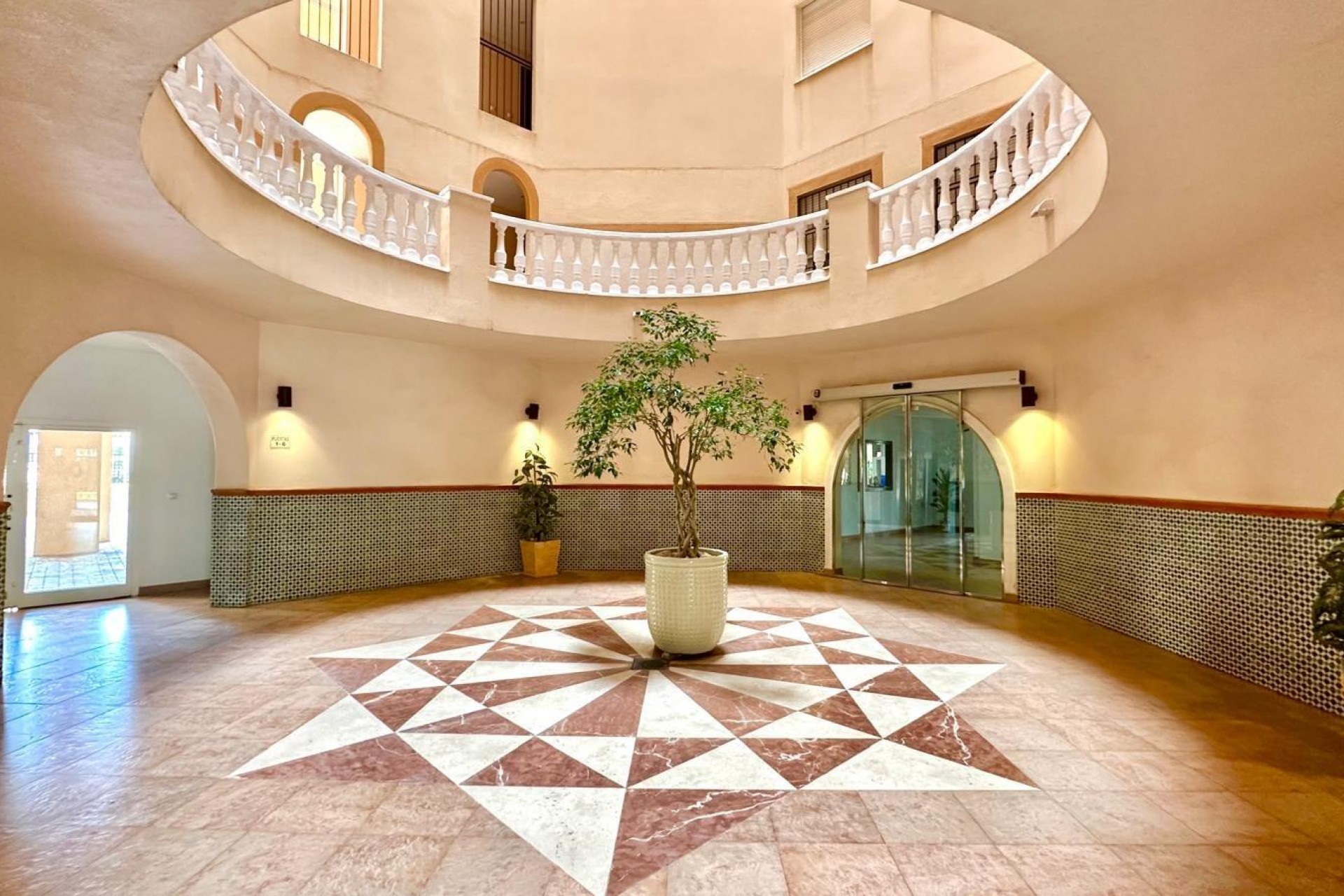 Återförsäljning - Apartment -
Torrevieja - Los Frutales