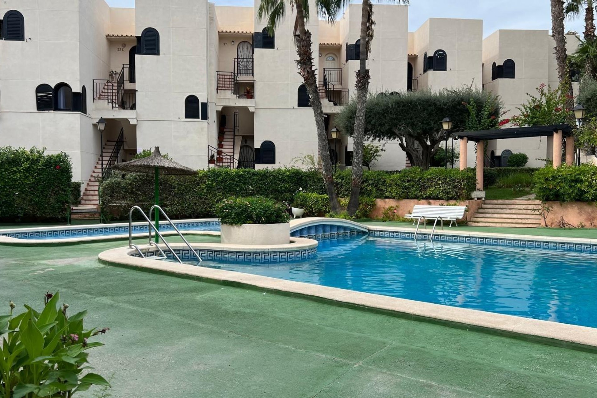 Återförsäljning - Apartment -
Torrevieja - Miramar - Torre Del Moro
