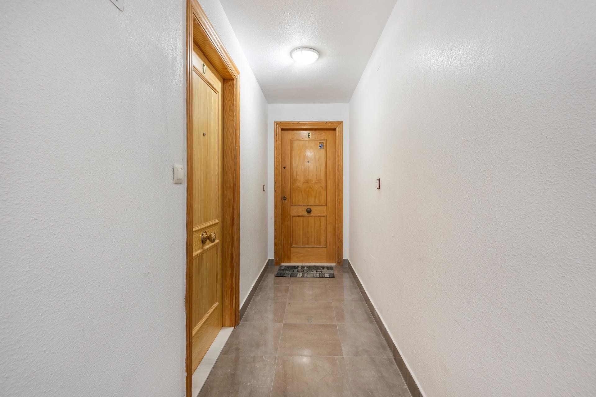 Återförsäljning - Apartment -
Torrevieja - Nueva Torrevieja