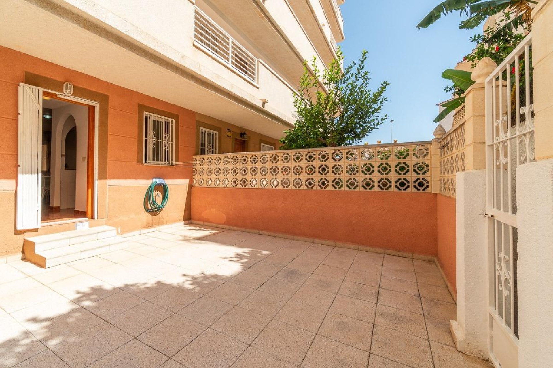 Återförsäljning - Apartment -
Torrevieja - Nueva Torrevieja