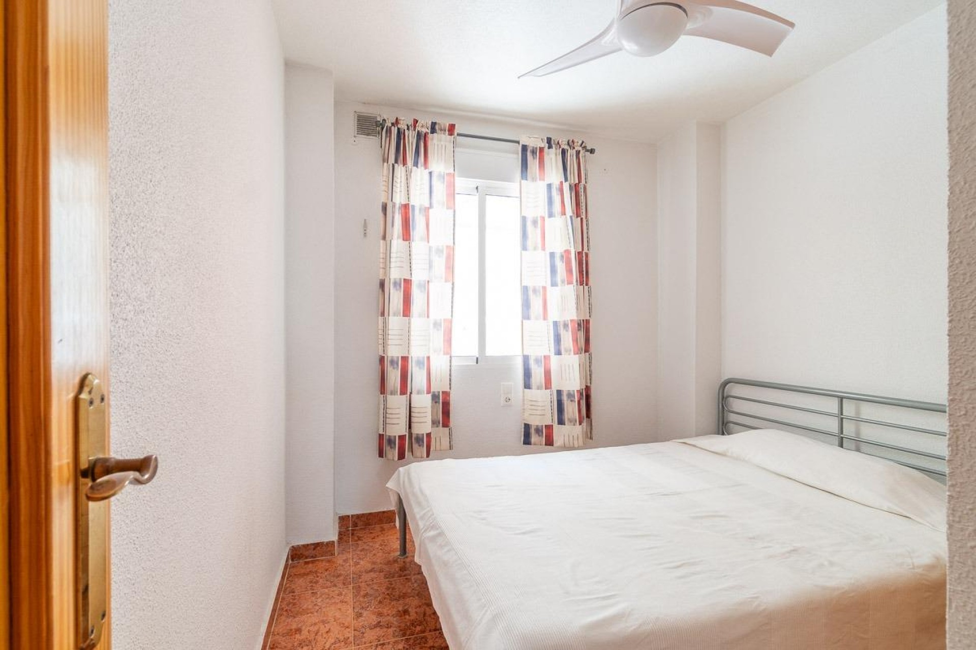 Återförsäljning - Apartment -
Torrevieja - Nueva Torrevieja