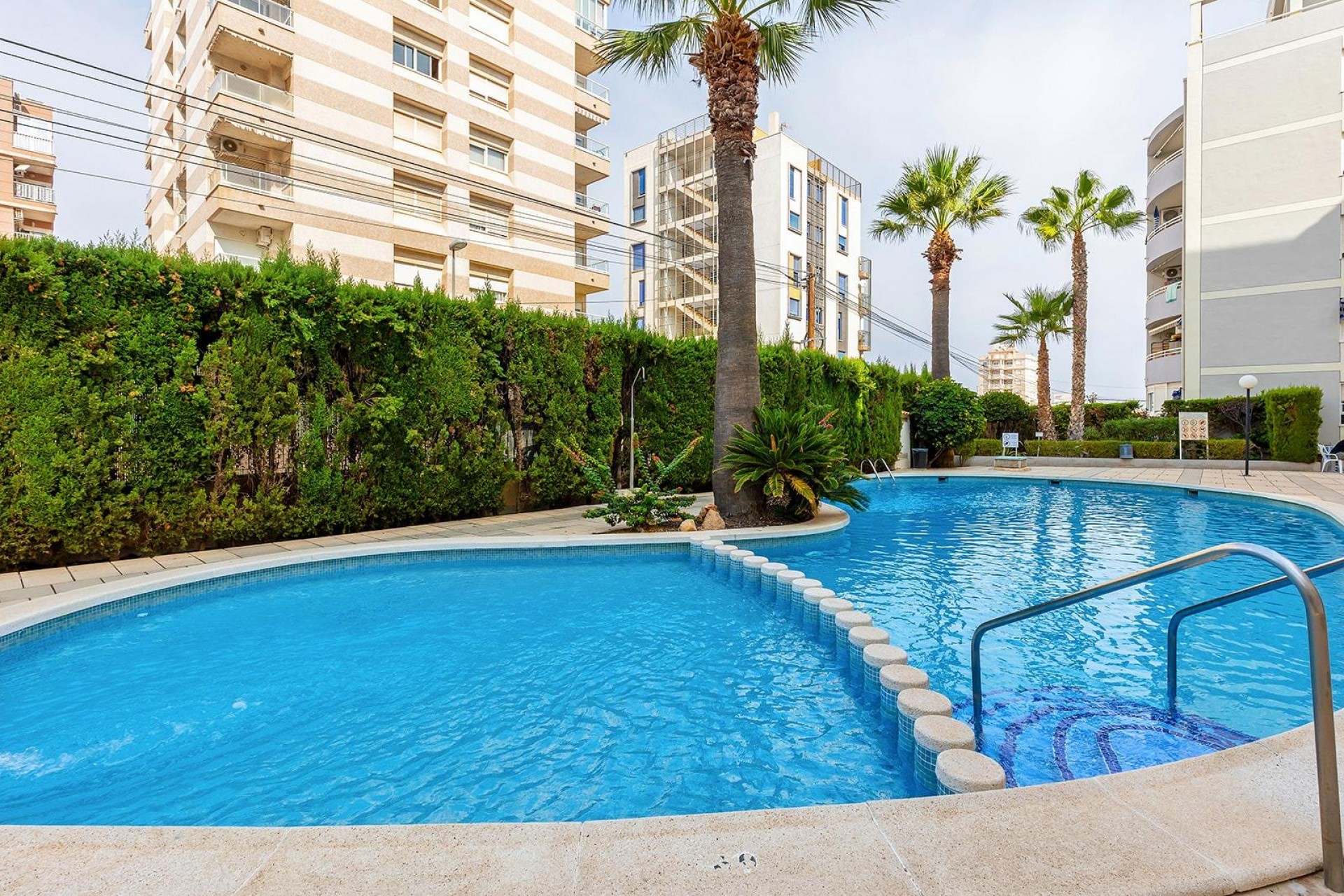 Återförsäljning - Apartment -
Torrevieja - Nueva Torrevieja