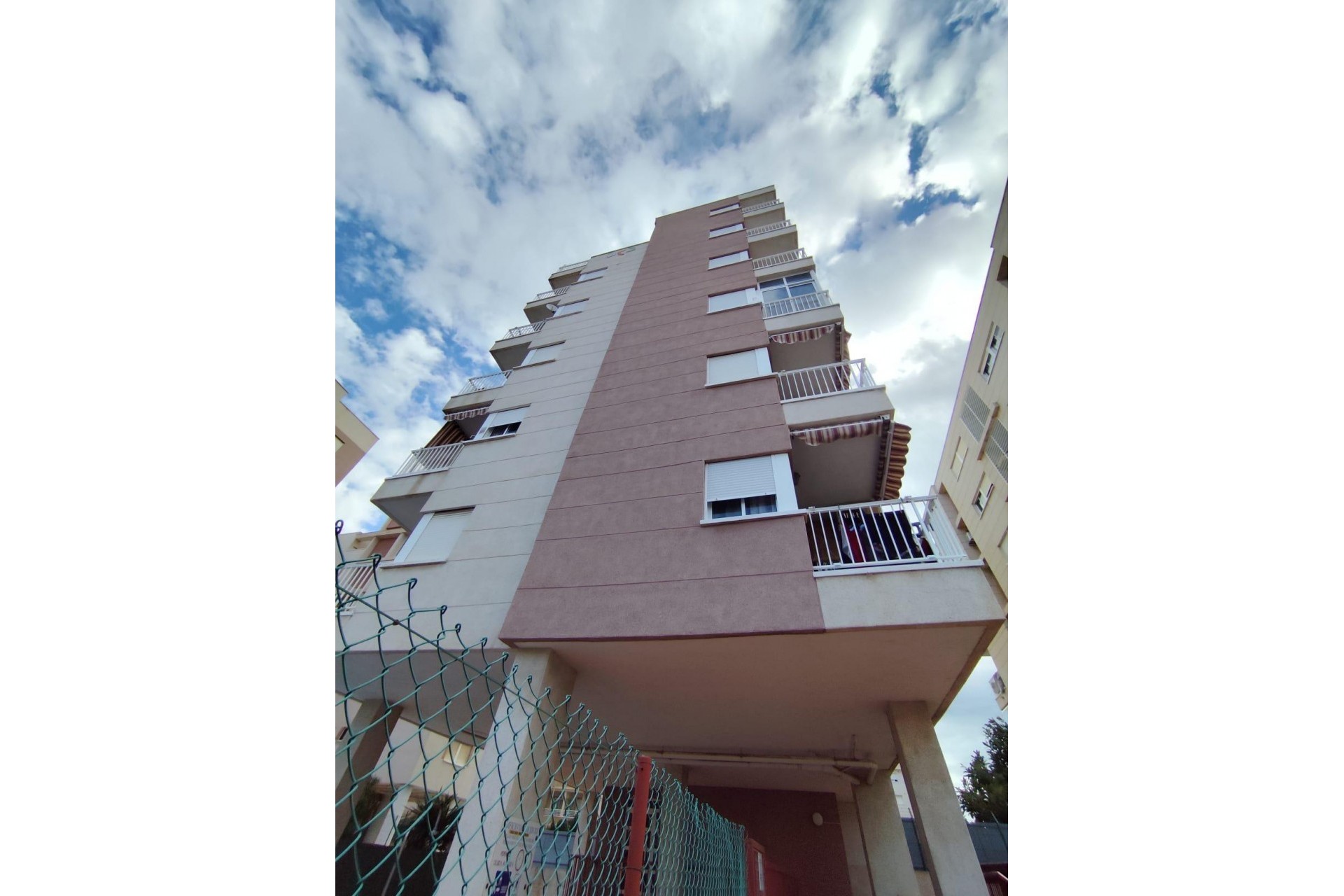 Återförsäljning - Apartment -
Torrevieja - Nueva Torrevieja