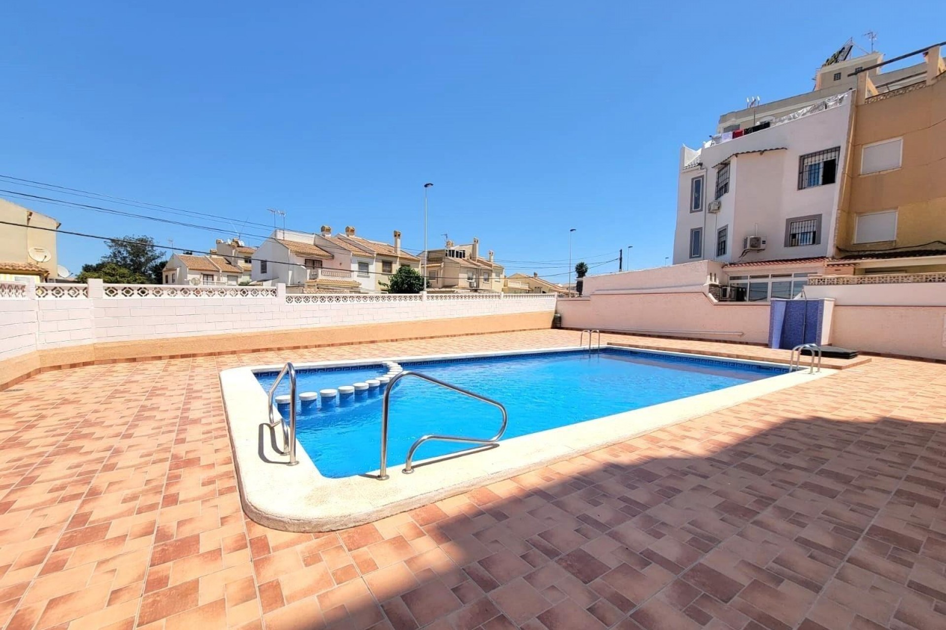 Återförsäljning - Apartment -
Torrevieja - Nueva Torrevieja