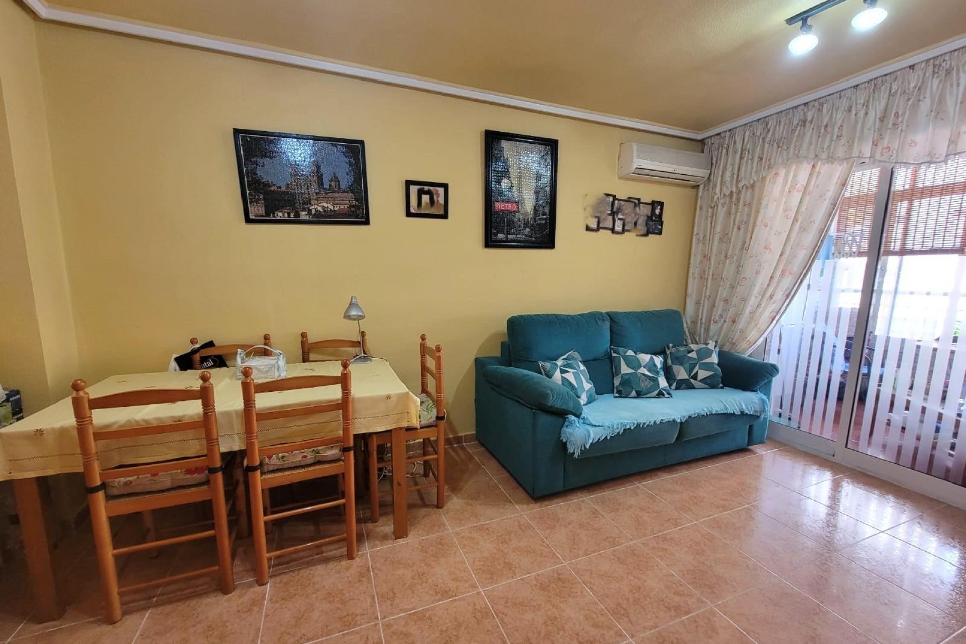 Återförsäljning - Apartment -
Torrevieja - Nueva Torrevieja