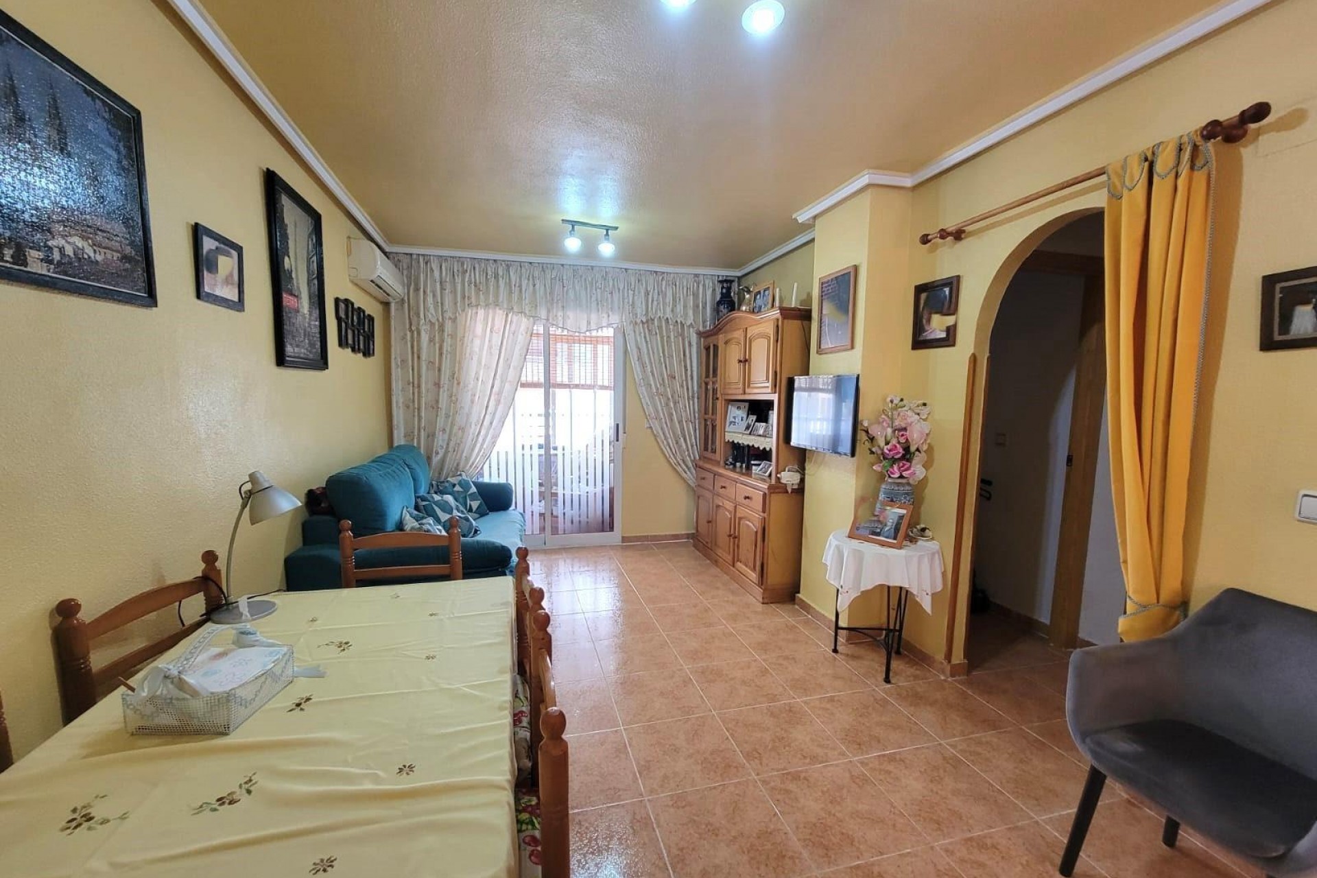 Återförsäljning - Apartment -
Torrevieja - Nueva Torrevieja
