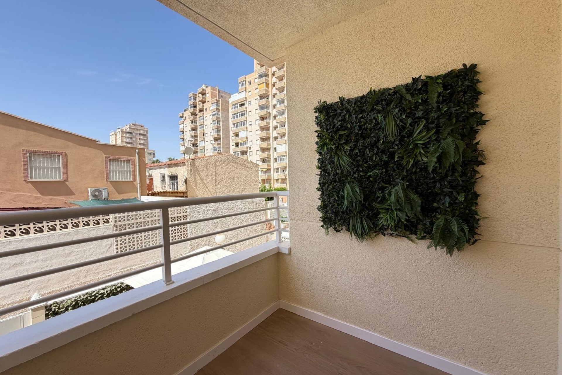 Återförsäljning - Apartment -
Torrevieja - Nueva Torrevieja