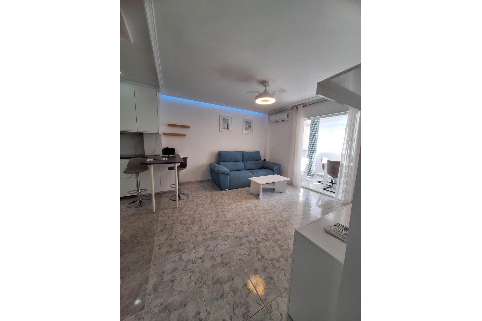 Återförsäljning - Apartment -
Torrevieja - Nueva Torrevieja