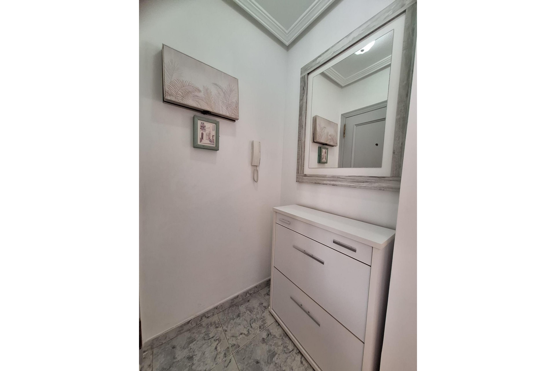 Återförsäljning - Apartment -
Torrevieja - Nueva Torrevieja