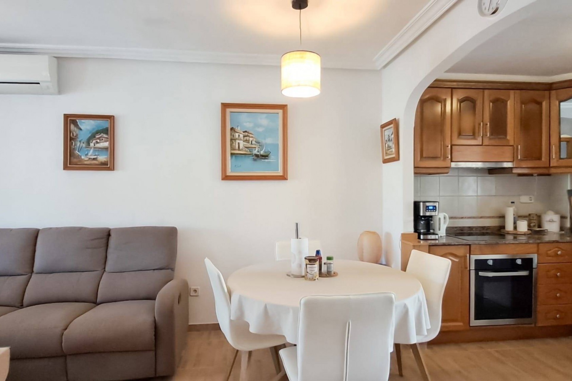 Återförsäljning - Apartment -
Torrevieja - Parque Acuático - Sector 25