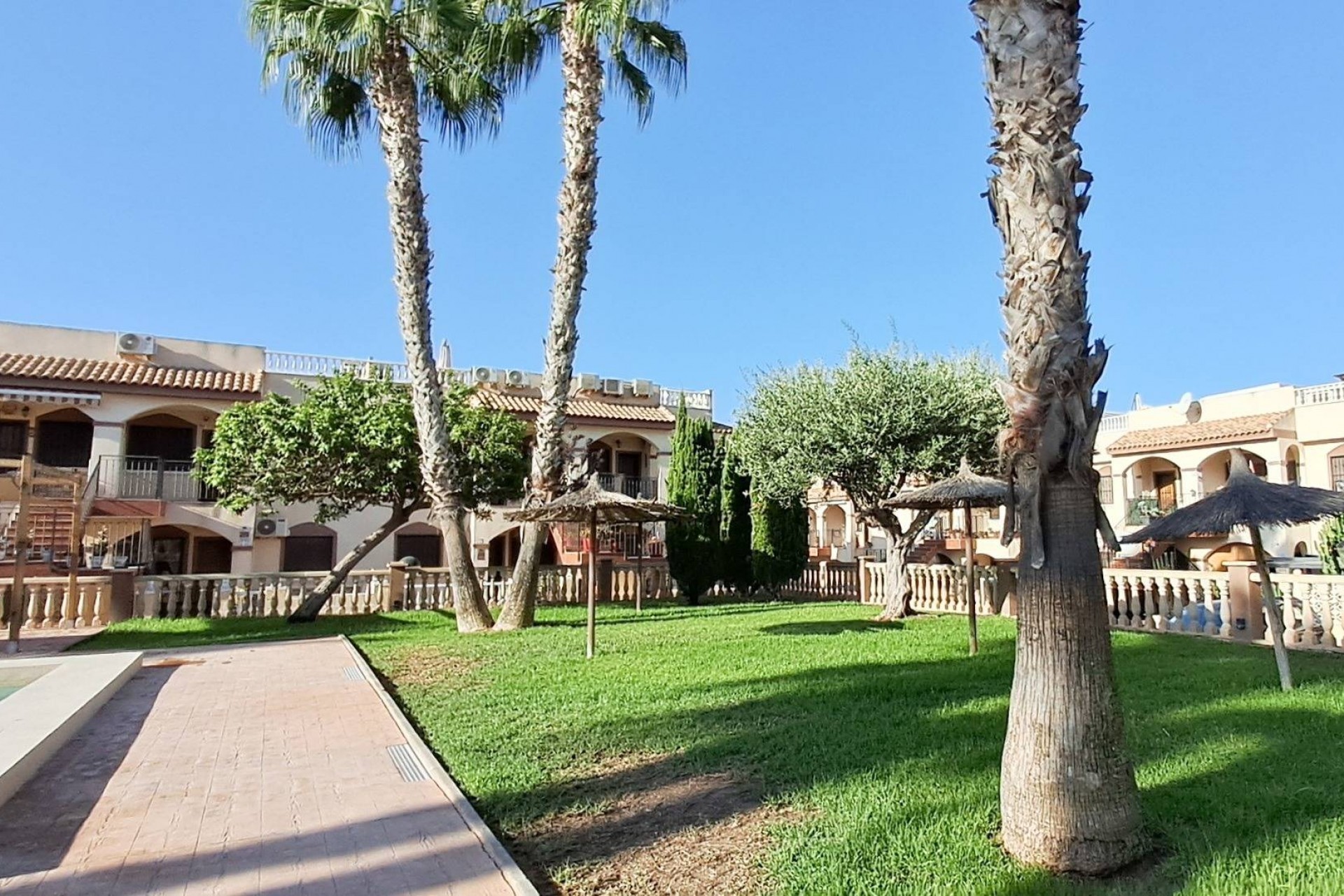 Återförsäljning - Apartment -
Torrevieja - Parque Acuático - Sector 25