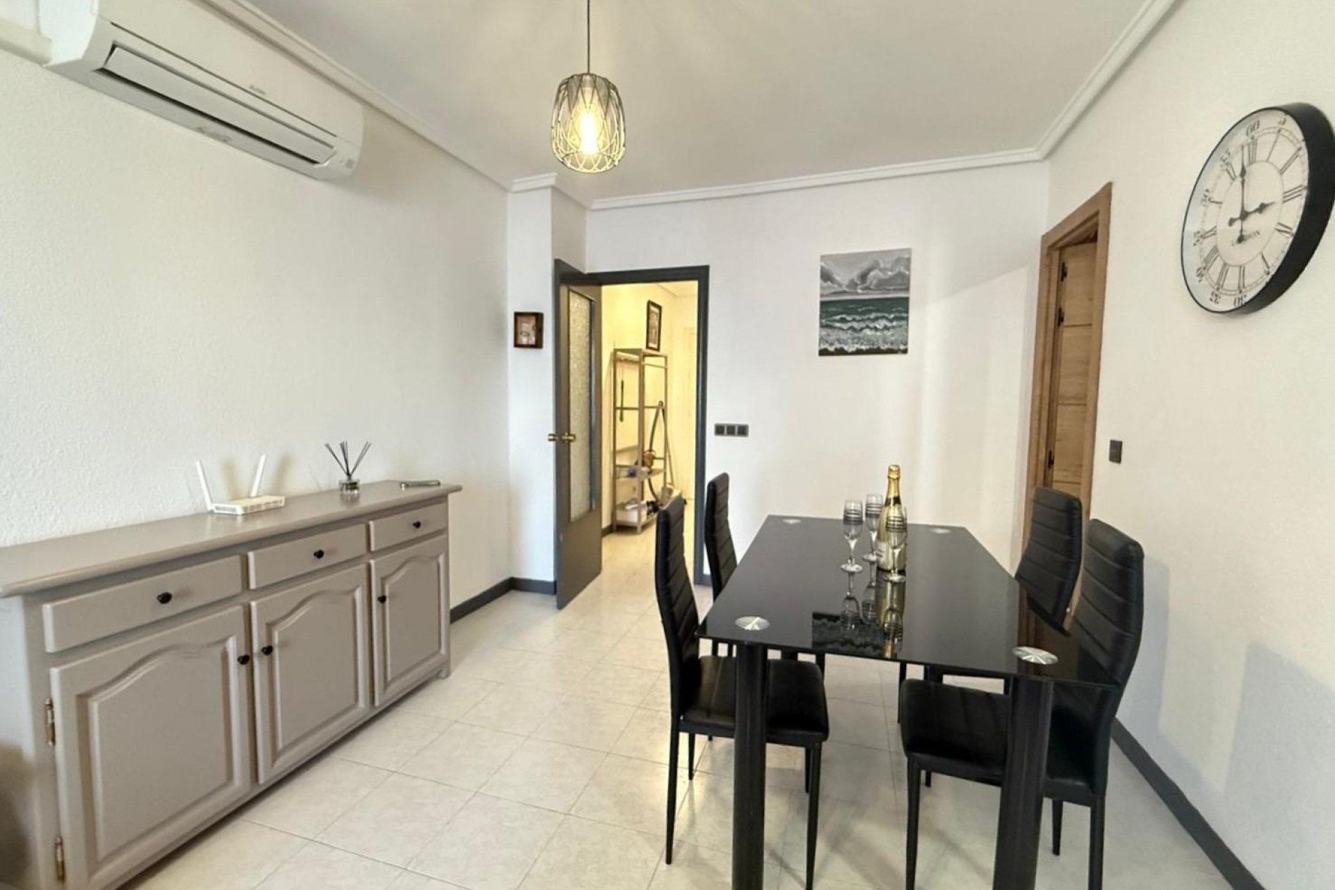 Återförsäljning - Apartment -
Torrevieja - PARQUE DE LAS NACIONES