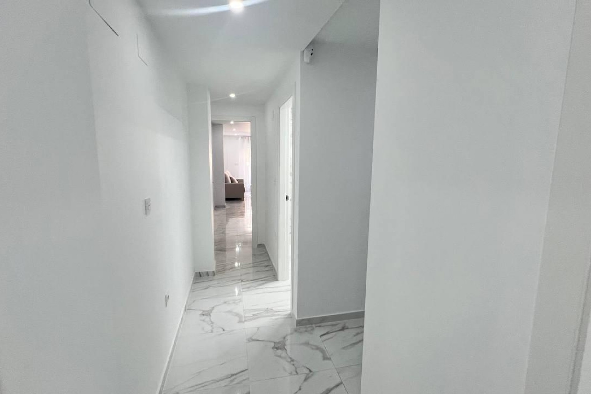 Återförsäljning - Apartment -
Torrevieja - PARQUE DE LAS NACIONES