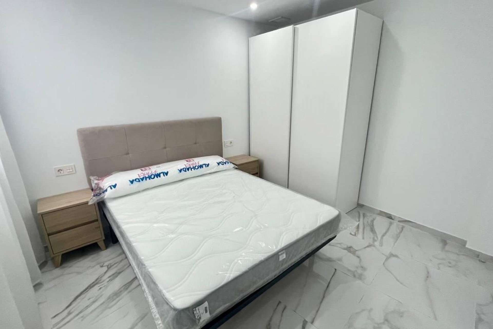 Återförsäljning - Apartment -
Torrevieja - PARQUE DE LAS NACIONES