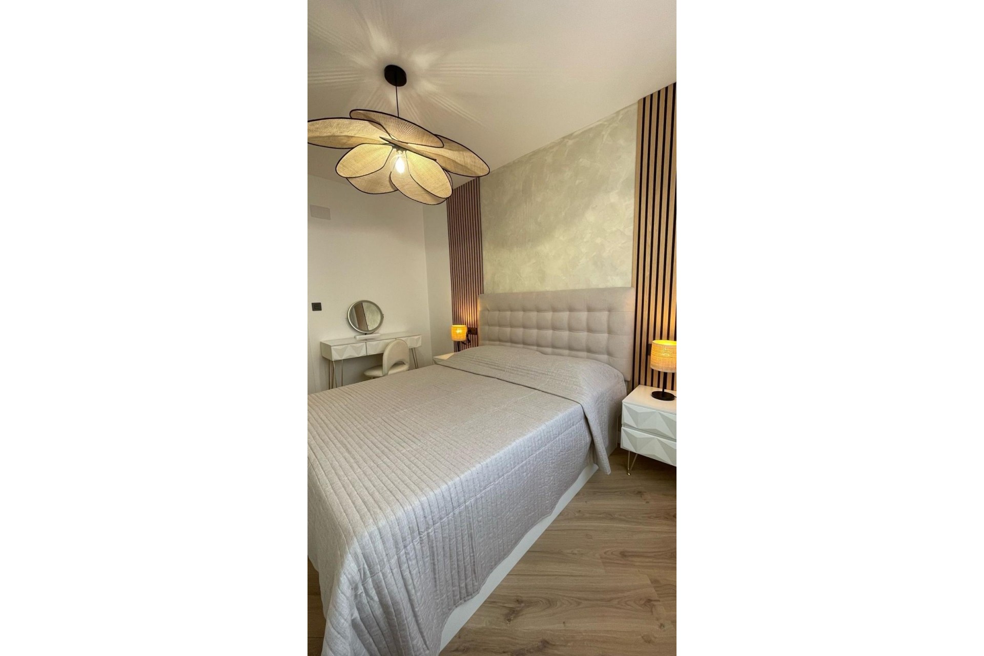 Återförsäljning - Apartment -
Torrevieja - PARQUE DE LAS NACIONES