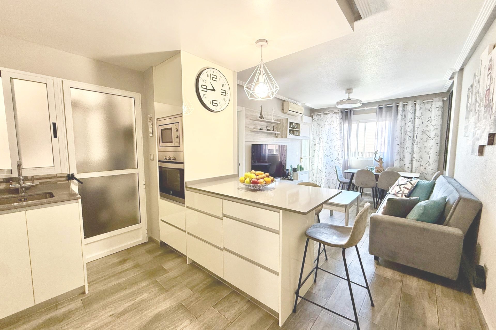 Återförsäljning - Apartment -
Torrevieja - PARQUE DE LAS NACIONES