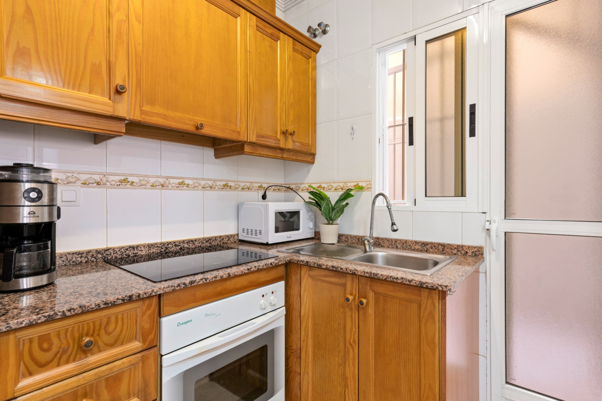 Återförsäljning - Apartment -
Torrevieja - PARQUE DE LAS NACIONES