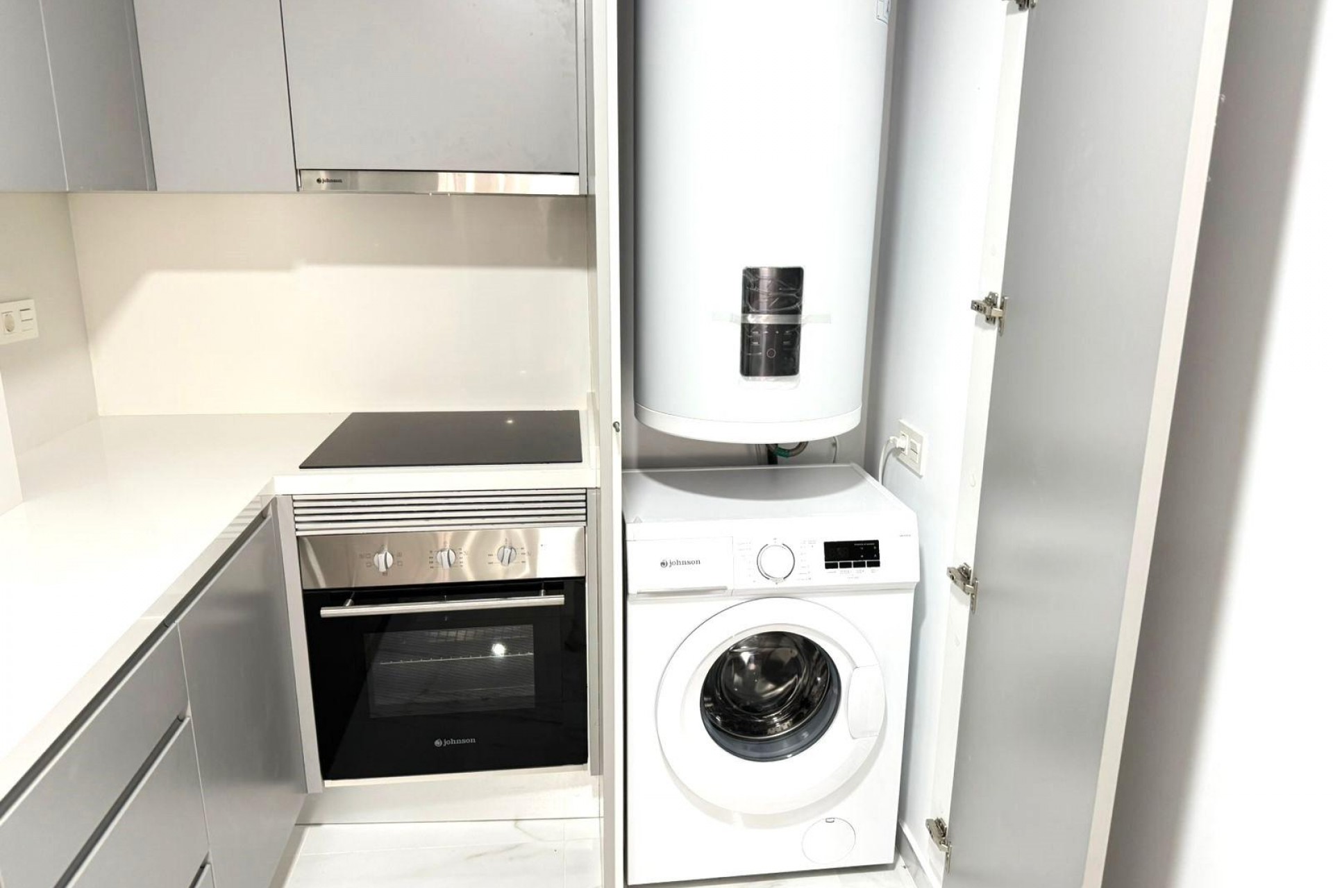 Återförsäljning - Apartment -
Torrevieja - PARQUE DE LAS NACIONES