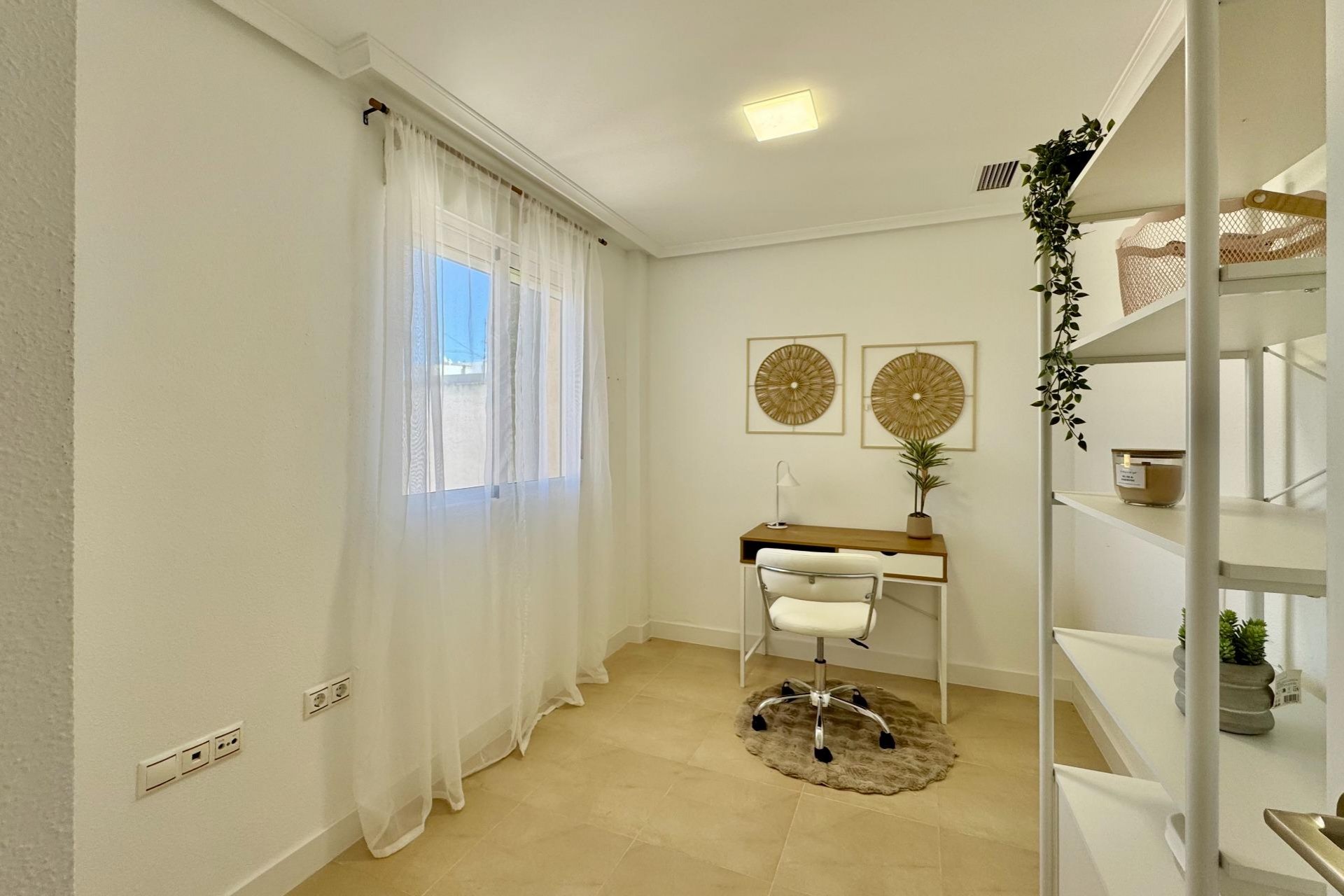 Återförsäljning - Apartment -
Torrevieja - PARQUE DE LAS NACIONES