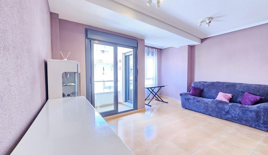 Återförsäljning - Apartment -
Torrevieja - PARQUE DE LAS NACIONES