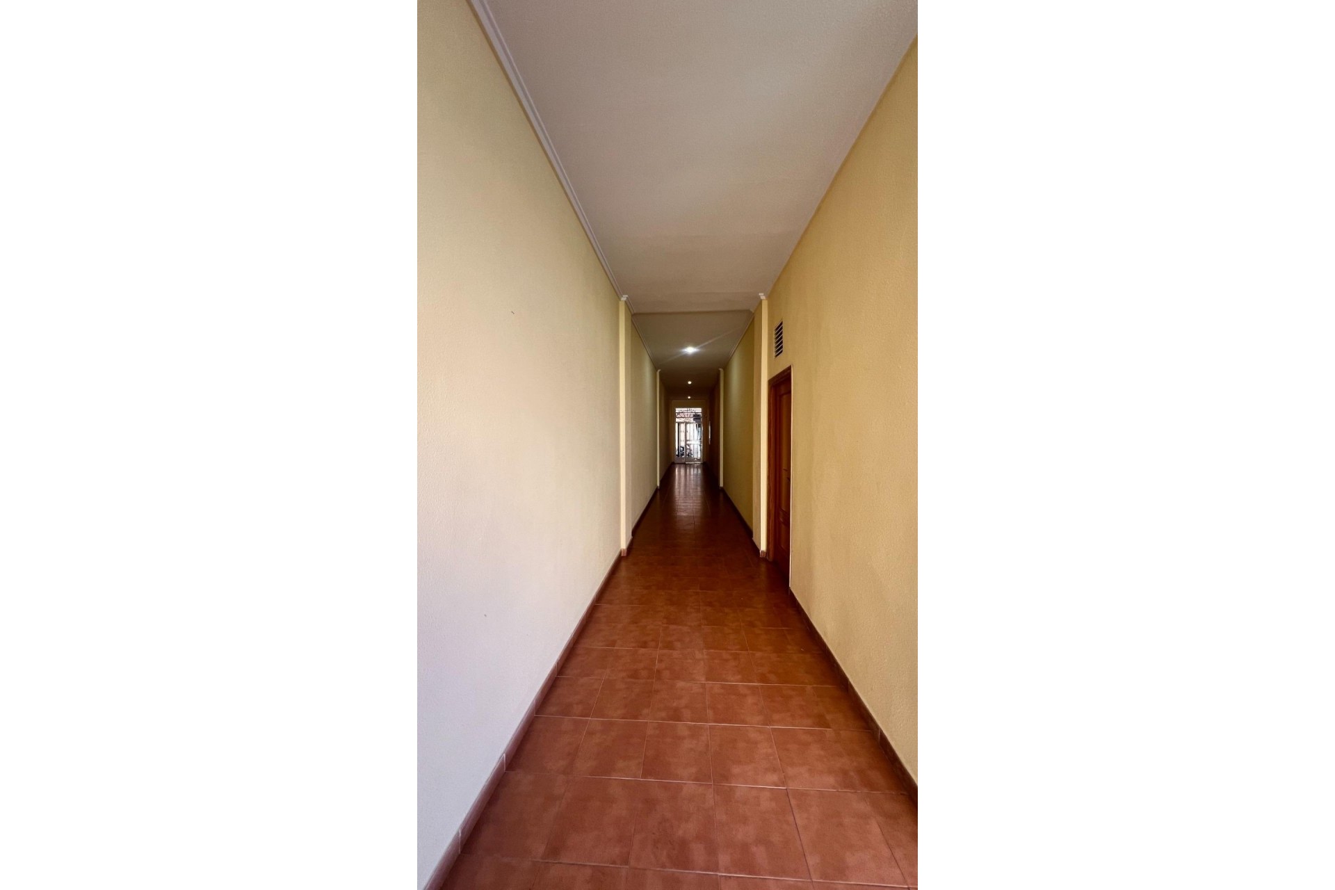 Återförsäljning - Apartment -
Torrevieja - PARQUE DE LAS NACIONES